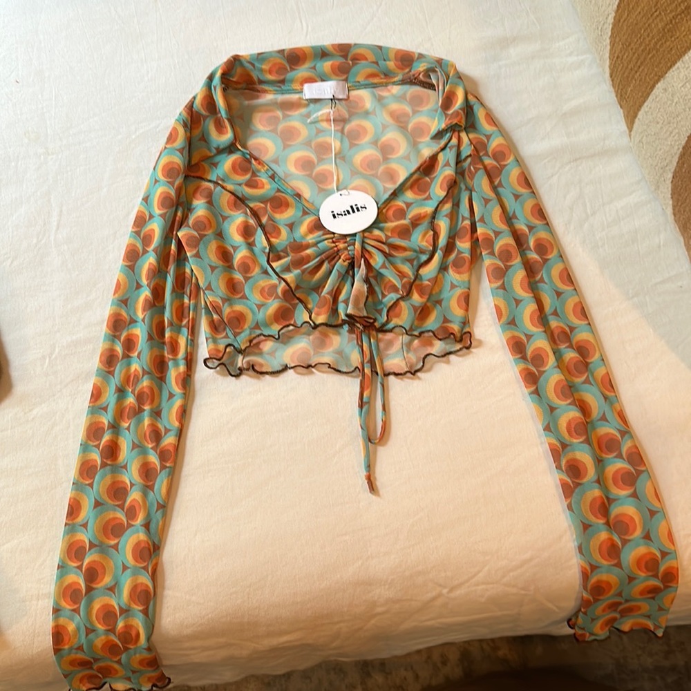 Isalis Long Sleeve Crop Top (never worn)